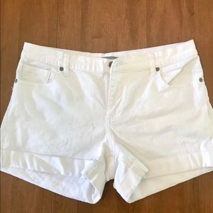 White NY&CO shorts